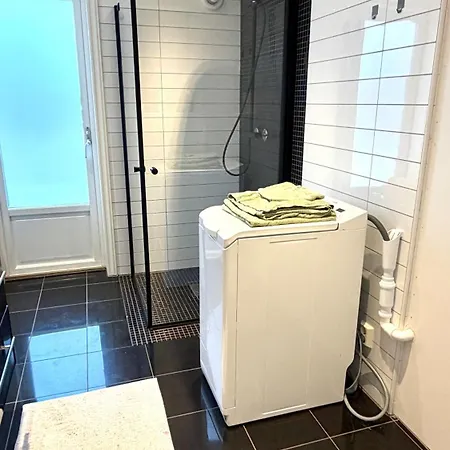 1 Bedroom Kitchen&bathroom - Non Smoking *